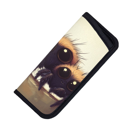 Cute Jumping Spider Glasses Case｜Creative Insect-Themed Eyewear Pouch｜Velcro Closure｜2.75x6.29in